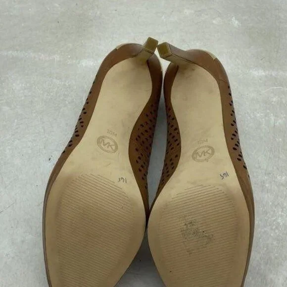 Michael Kors Leather Cutout Heels Size 10 - Picture 4 of 5